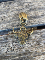 Highland Cow Zipper Pull